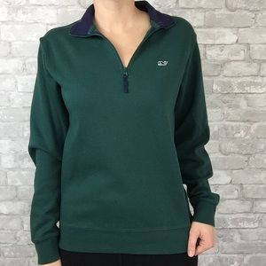 Dark green vineyard vines sweatshirt